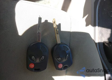 2014 Ford Escape Se из США, поврежденный, VIN 1FMCU9GX6EUD53833